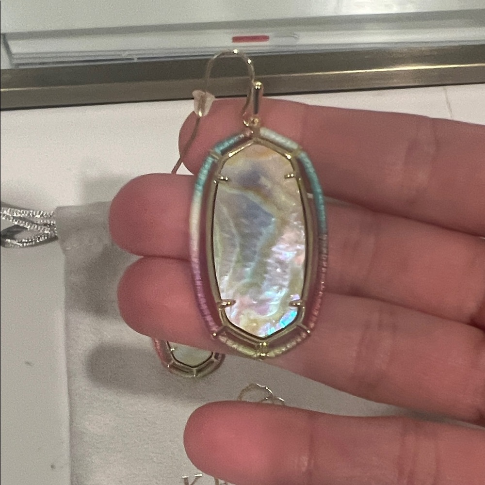 Kendra Scott Iridescent Oval Earrings - Picture 2 of 2